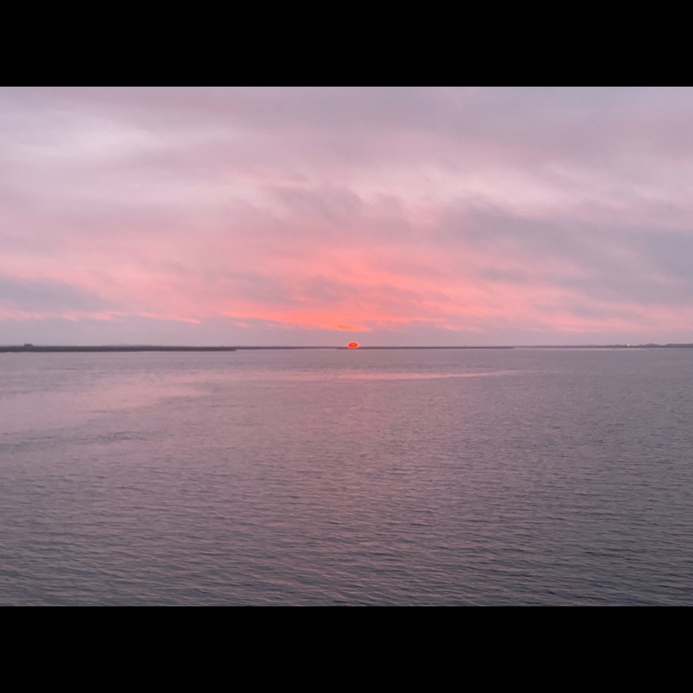 Meet your Posher, Gregory